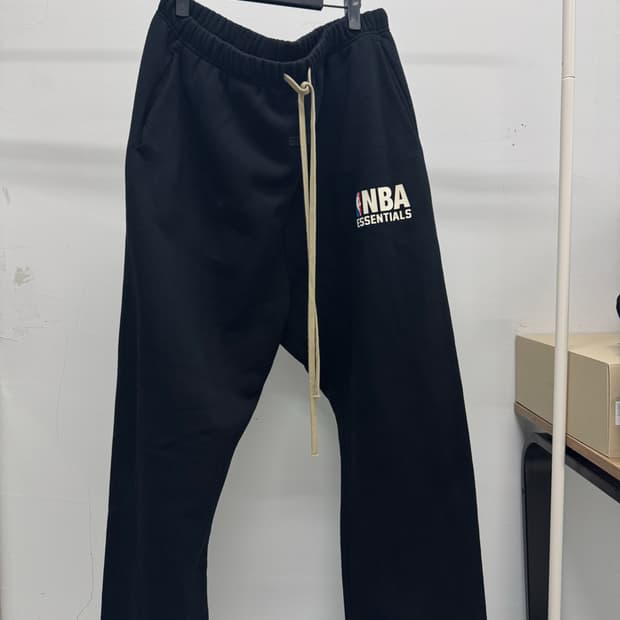 피어오브갓NBA 에센셜 블랙 라운지핏 스웻팬츠 xl