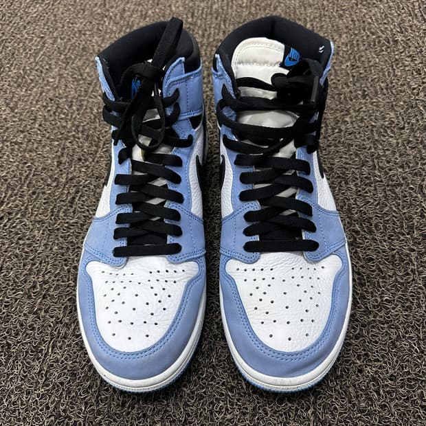 NIKE 나이키 조던1 레트로 하이 OG 유니버시티 블루 285