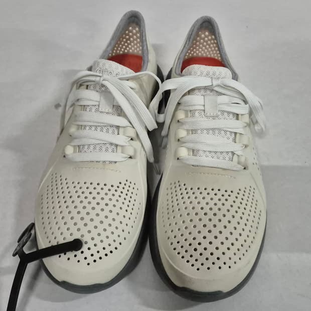 크록스 라이트라이드 360 페이서 스니커즈(280)