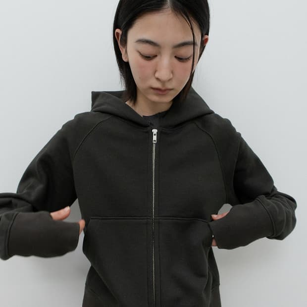 gbh 후드집업 카키 그레이 구해요