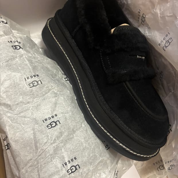 어그 사카이 콜라보 로퍼부츠7(새제품)