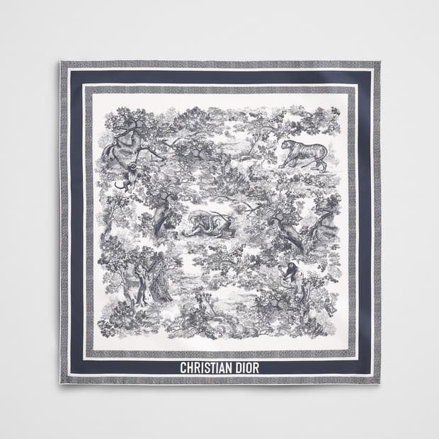 디올 Toile de Jouy Sauvage 90 스퀘어 스카프
