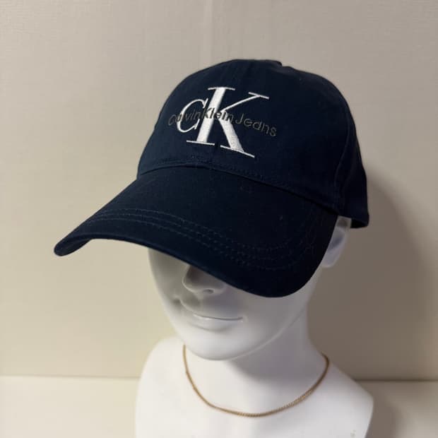 캘빈클라인 진스 CK로고 볼캡