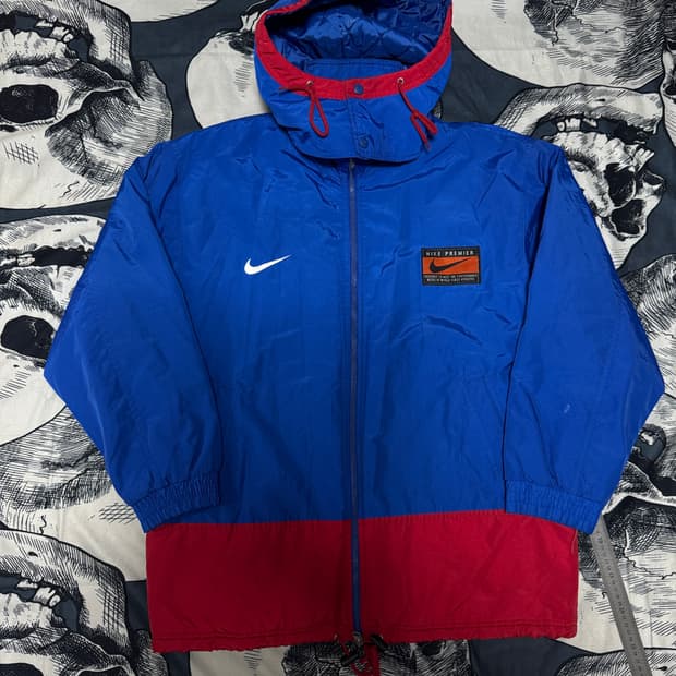 나이키올드스쿨 팀코리아 퀄팅 바람막이 100사이즈