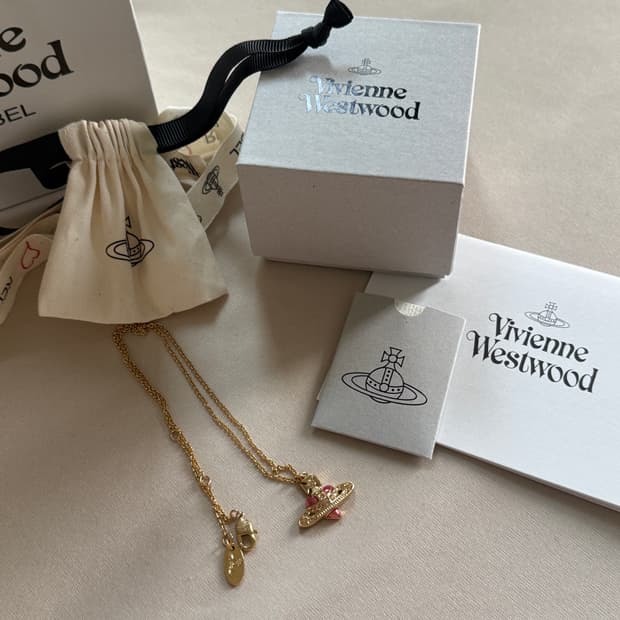 비비안웨스트우드 레드라벨 목걸이