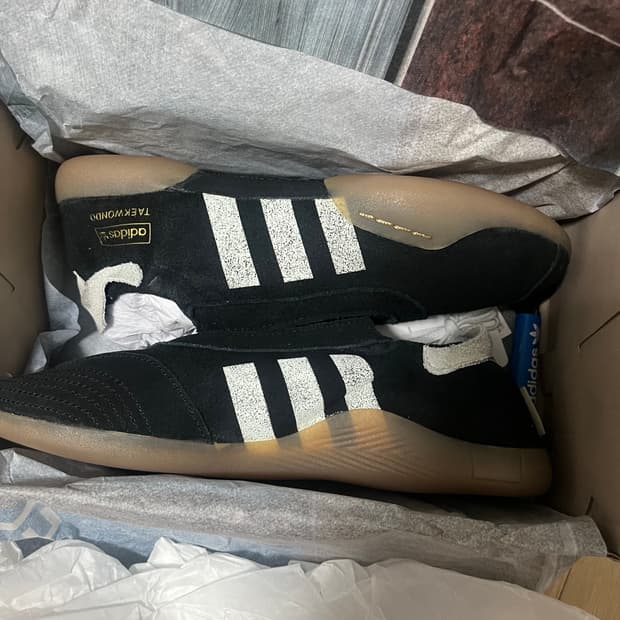 [235]아디다스 x 송포더뮤트 태권도 메이 코어 블랙