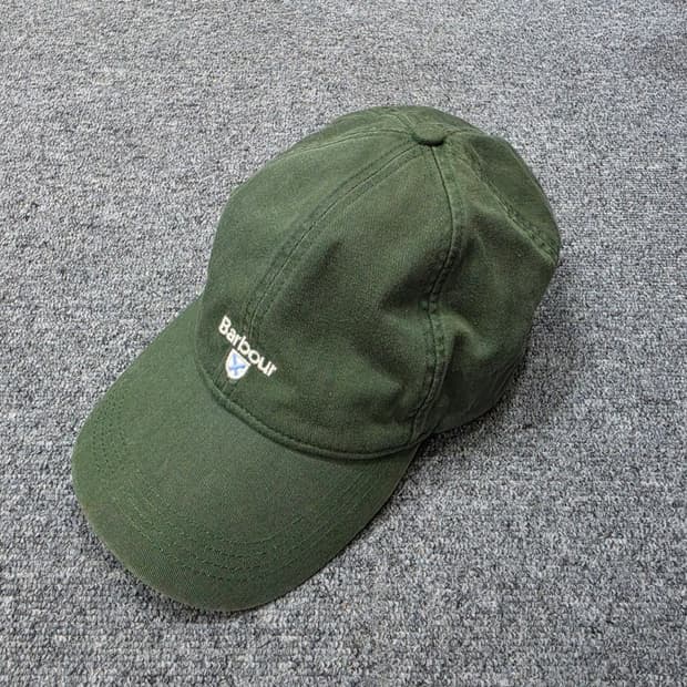 barbour 바버 캐스케이드 스펠 로고 볼캡 모자 F