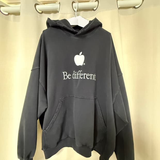 [2] 발렌시아가 애플 be diffrent 후드 블랙 일반판 판매