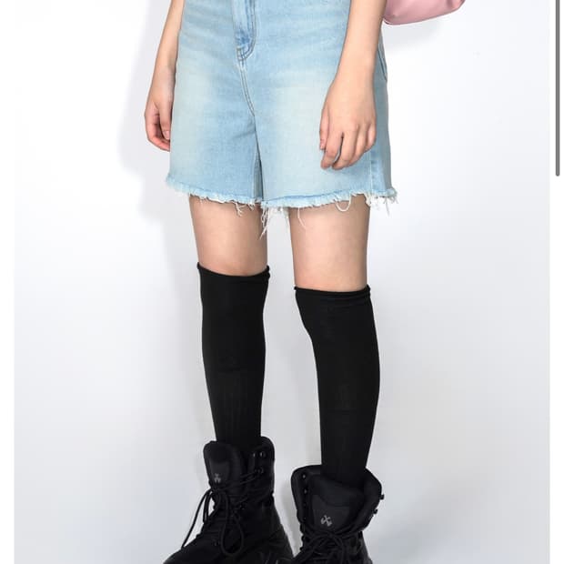 Yeel 와이이이엘 반바지