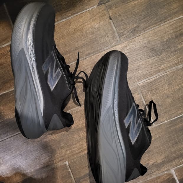 뉴발란스 블랙 운동화 남성용275