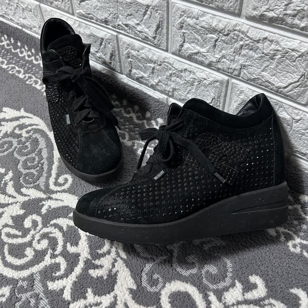 Ruco line 비즈 히든 웨지 스니커즈