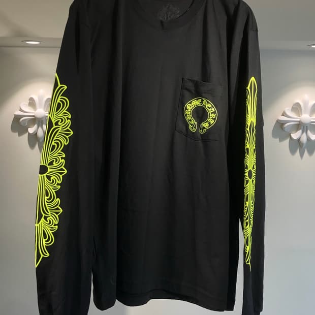 크롬하츠 플로랄 홀슈스 포켓로고 롱슬리브 L사이즈