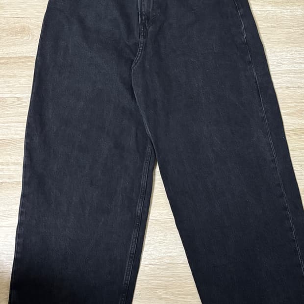 H&M 흐앤므 배기 데님 팬츠