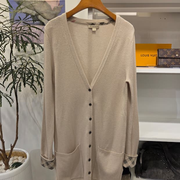 버버리 캐시미어 가디건