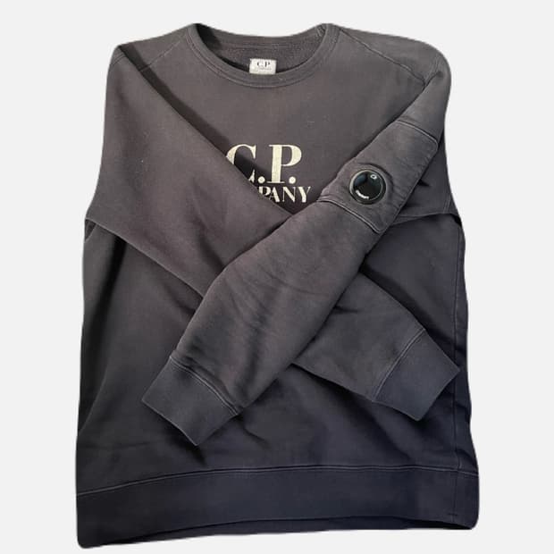 Cp컴퍼니 맨투맨