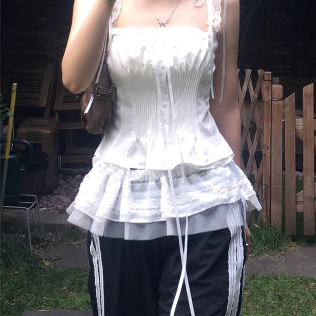 딧소어 ditsor 일루젼 프릴 벨트 레이어드 스커트 화이트