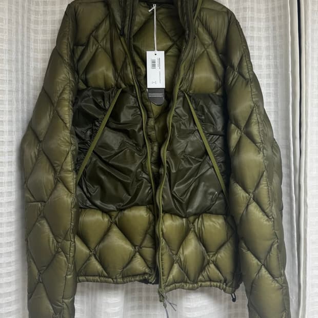 (L) 로아 라이트다운 올리브