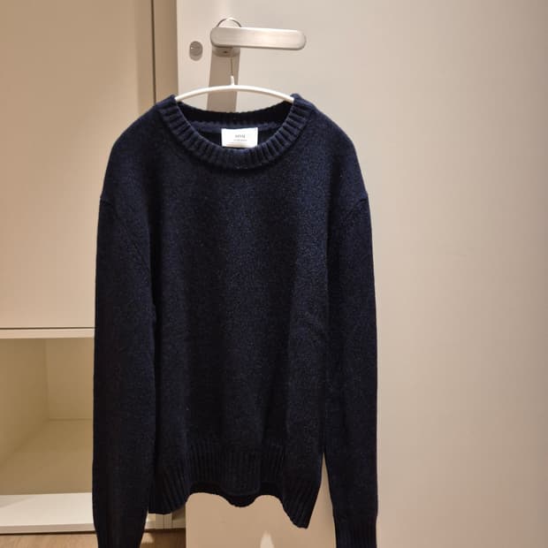 아미 네이비 라운드 니트 사이즈 L
