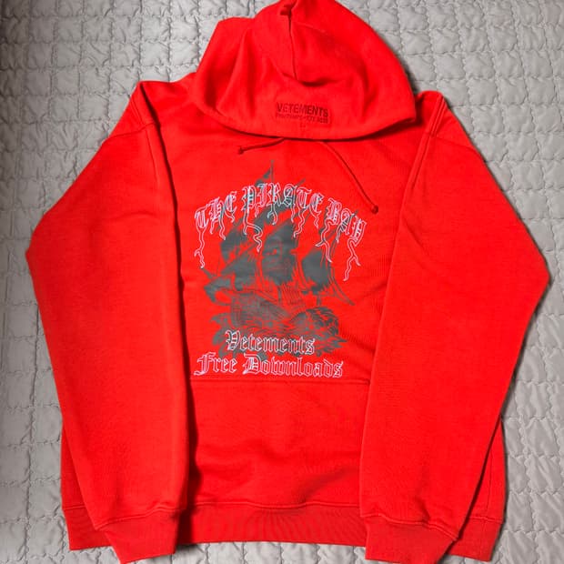 베트멍 20aw 후드 레드