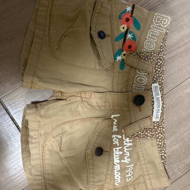 블루문블루 베이지 자슈 숏팬츠