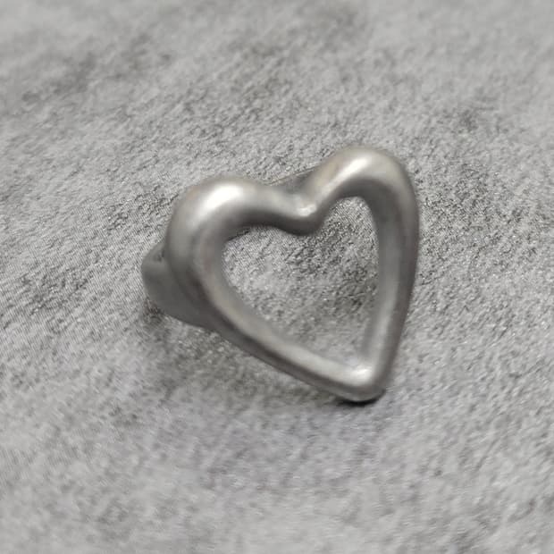 vintage heart ring