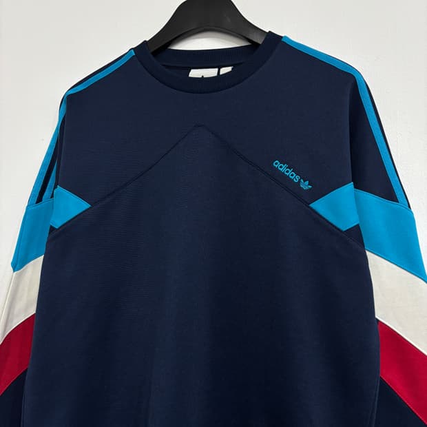 아디다스 져지 맨투맨