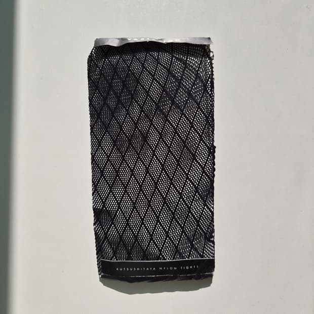 블랙 다이아 패턴 메쉬 팬티스타킹