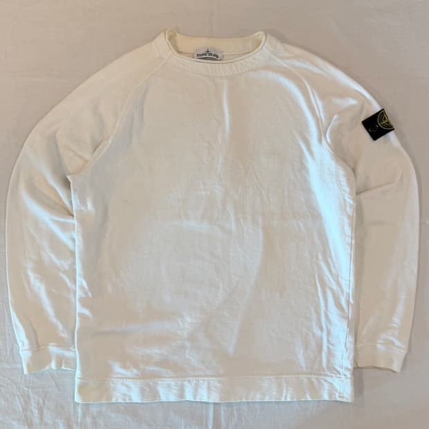 18FW 스톤아일랜드 맨투맨 스웻셔츠 화이트