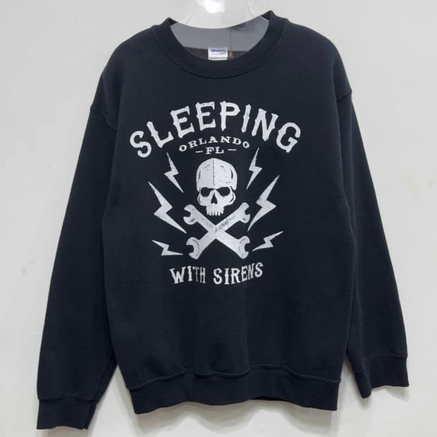 길단 스컬 스웻셔츠 맨투맨