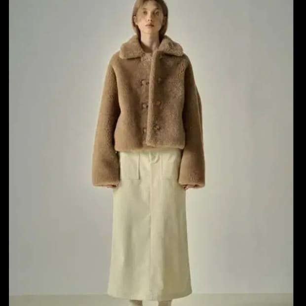 파사드패턴 램스울 숏재킷 카멜