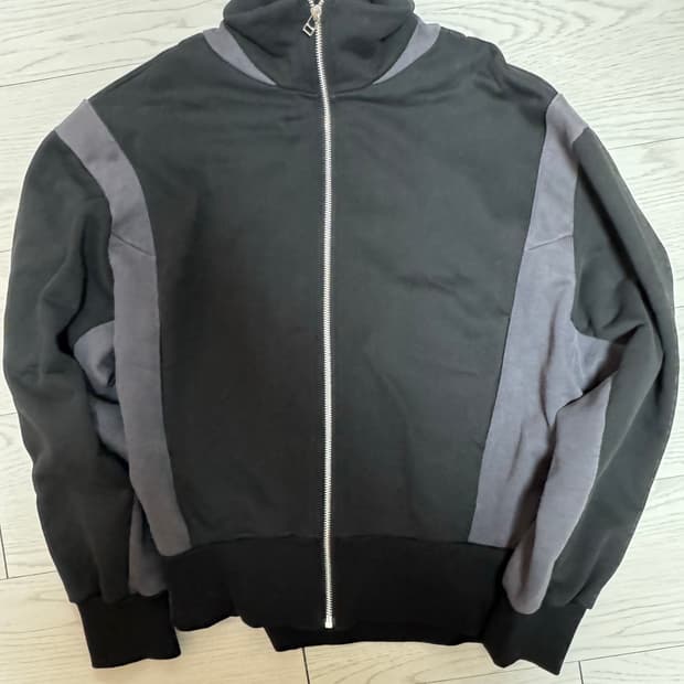 타일레 TAILLE 레트로 트랙 자켓 2size