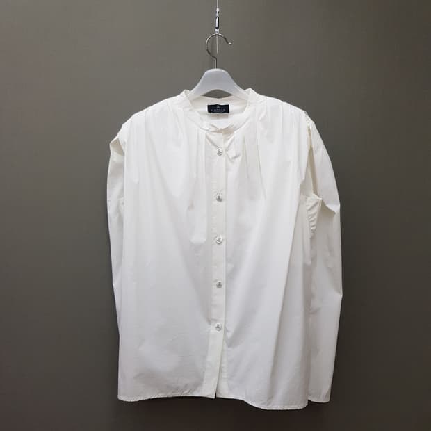 한섬 랑방 2022 볼륨 슬리브 셔링 블라우스 M사이즈