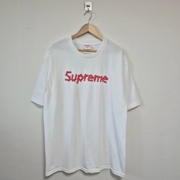 슈프림supreme 로고 티셔츠 XL사이즈 - T45,52