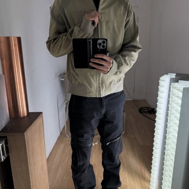 CONTRAST ZIPPED JACKET (KHAKI) 라지