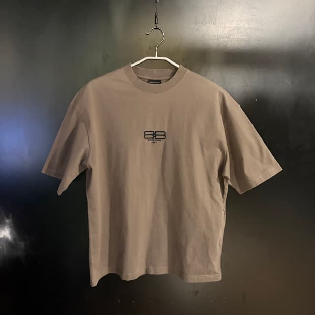 발렌시아가 BB 로고 반팔