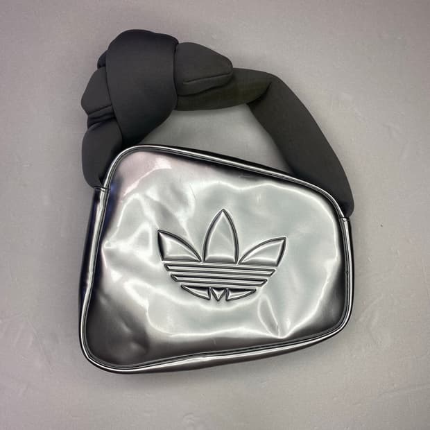 Adidas 애나멜미니크로스백 여성용