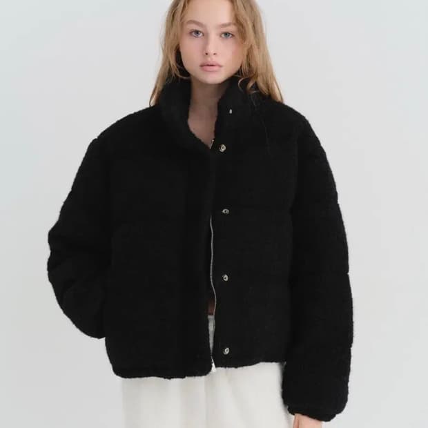 리본빛 패딩 Mare Wool Puffer Jacket