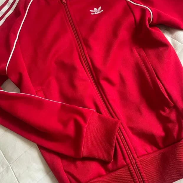 아디다스 빨간색 트랙탑 S (져지)