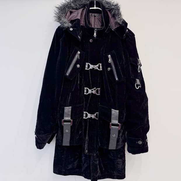 AUTHENTIC goth detail unique jumper