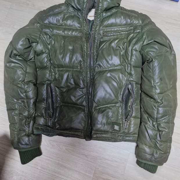 디젤 봄버 패딩 l