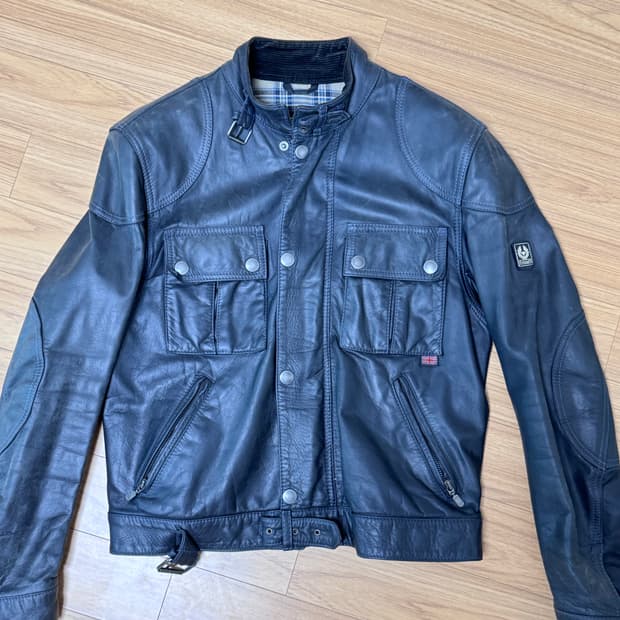 벨스타프 쿠거 가죽자켓