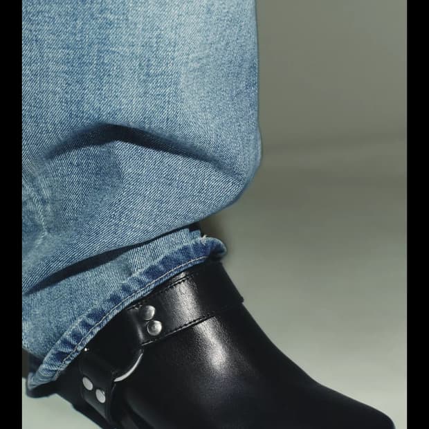 자라 바이커 레더 클로그 37