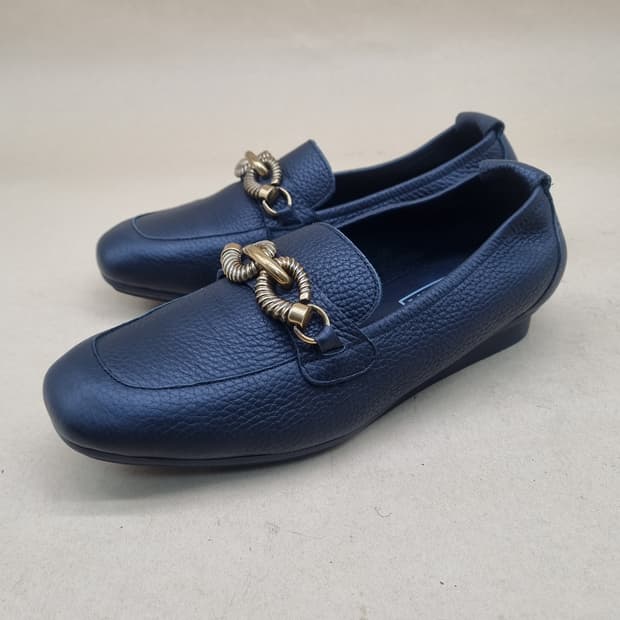 가이거 소가죽 여성로퍼230