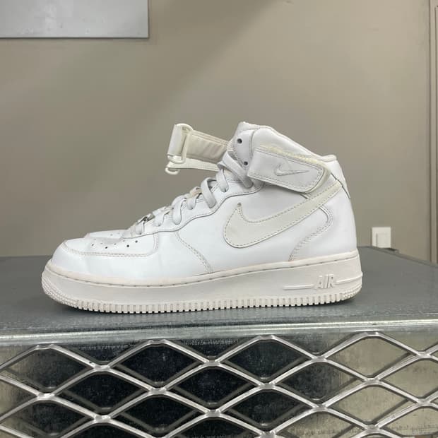 나이키 에어 포스 1 미드 07 화이트 265