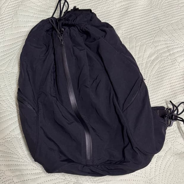 해칭룸 나이론 백팩