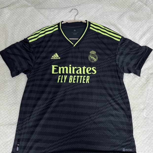 레알 마드리드 비니시우스 어센틱 유니폼