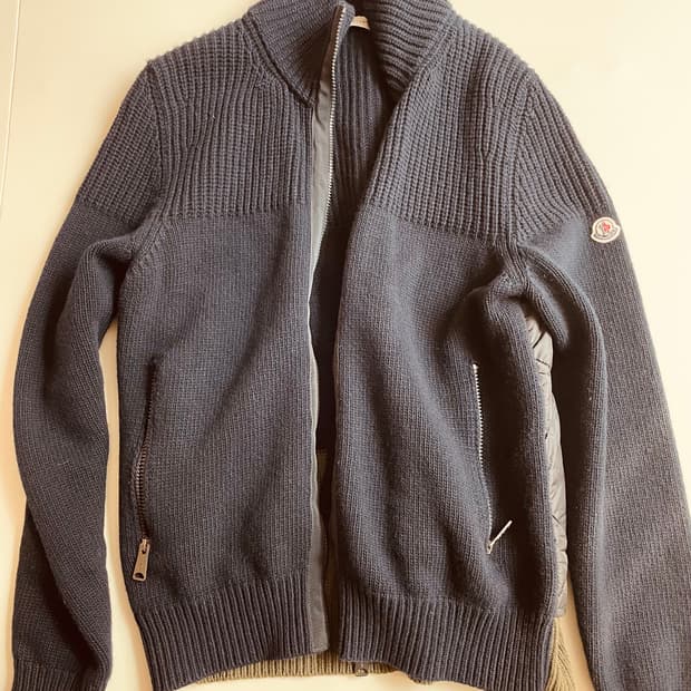 몽클레어 방한 가디건 MAGLIONE TRICOT CARDIGAN