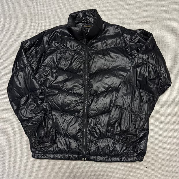 컬럼비아 티타늄 경량패딩 자켓