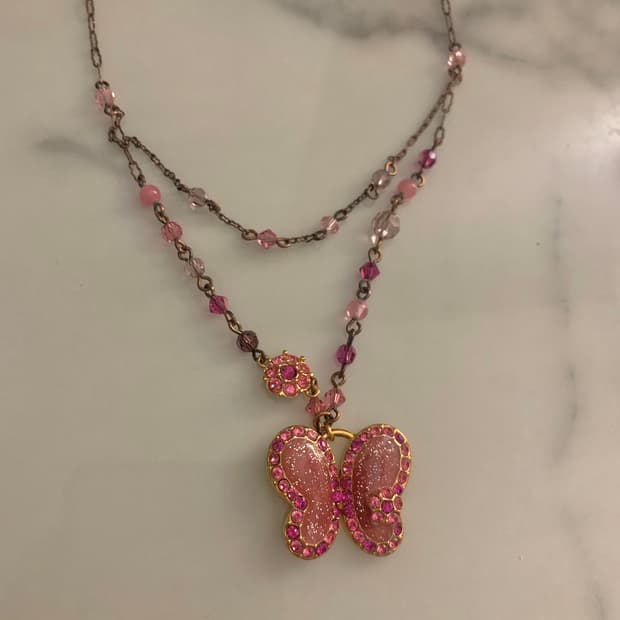 ANNA SUI 안나수이 핑크 나비 목걸이