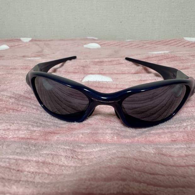 오클리 밸브 선글라스